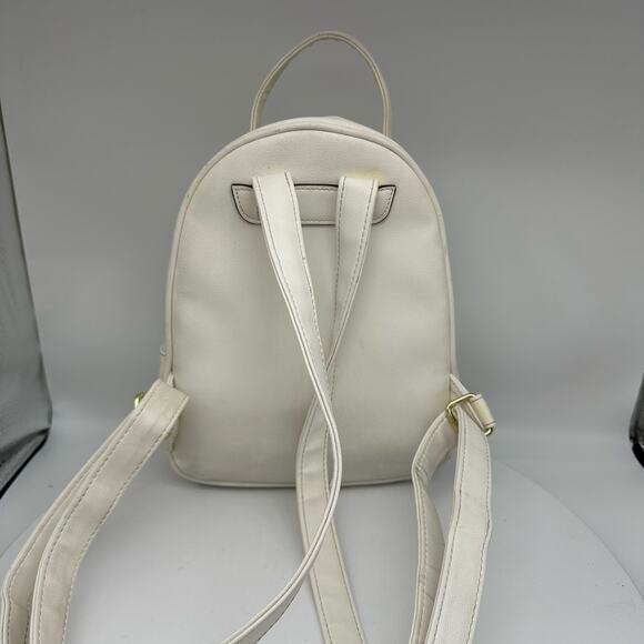 Juicy Couture Medium All White Vegan Leather Backpack Quilted Front Gold Accents - Picture 5 of 12